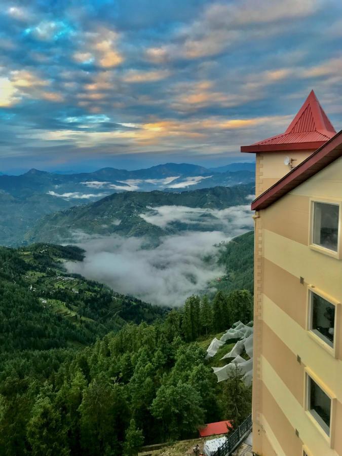 Hotel Radisson Kufri Šimla Exteriér fotografie