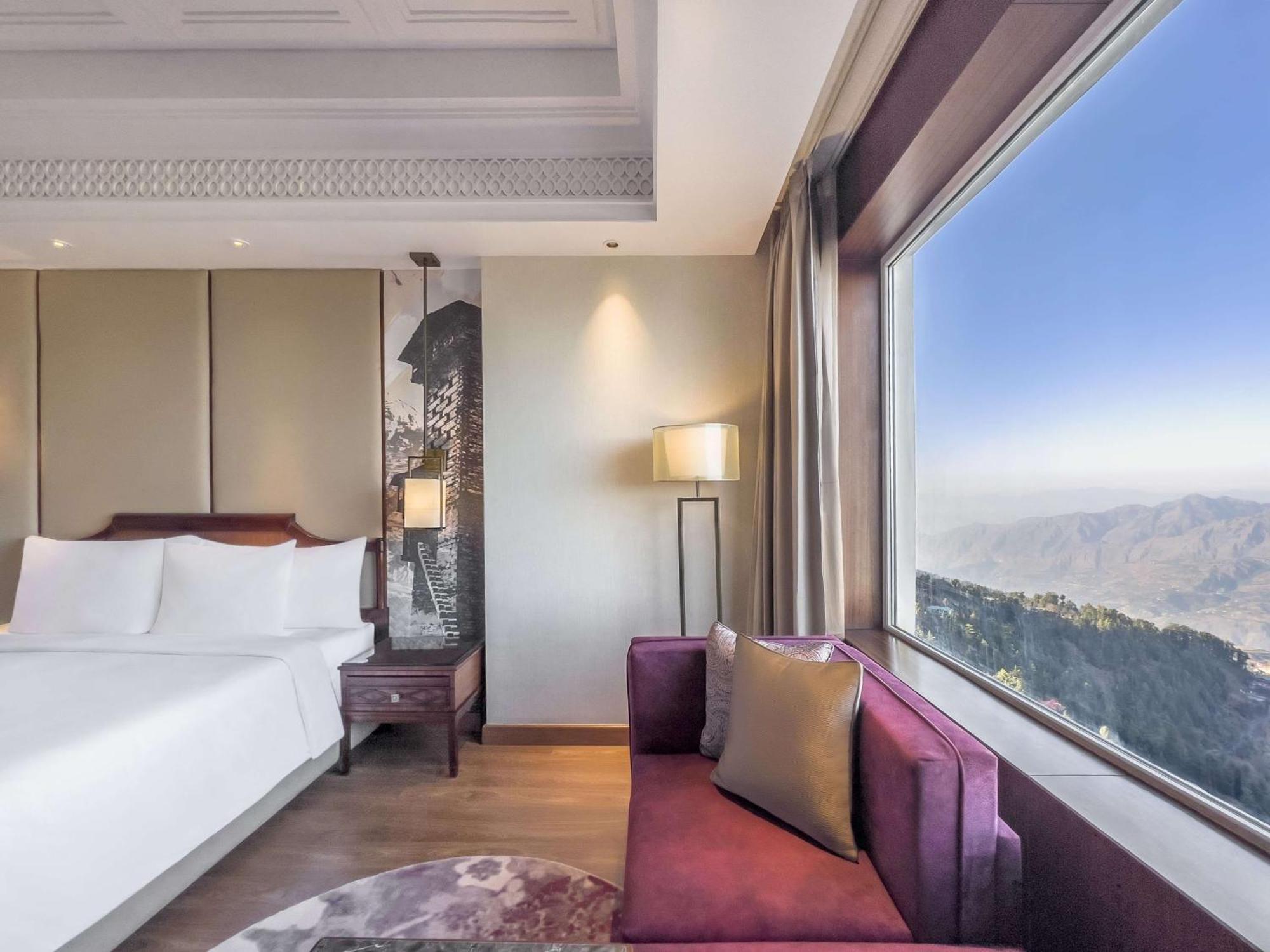 Hotel Radisson Kufri Šimla Exteriér fotografie